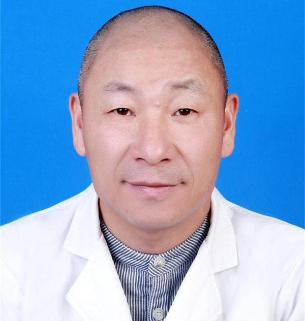 坐诊专家李仁明
